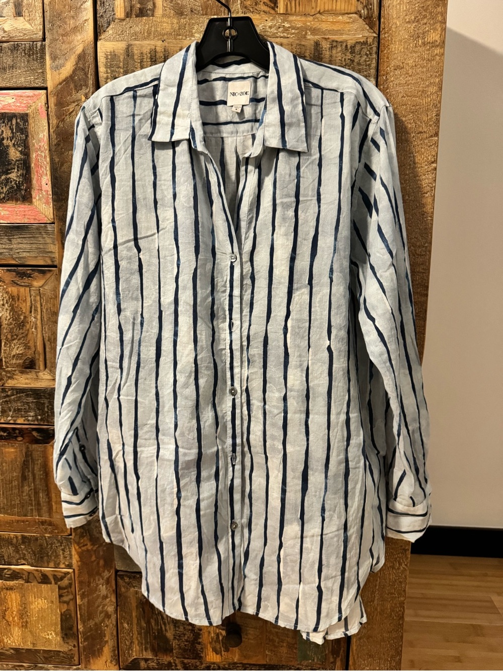 NIC+ZOE Light Blue and Navy Vertical Stripe Button-Down Shirt